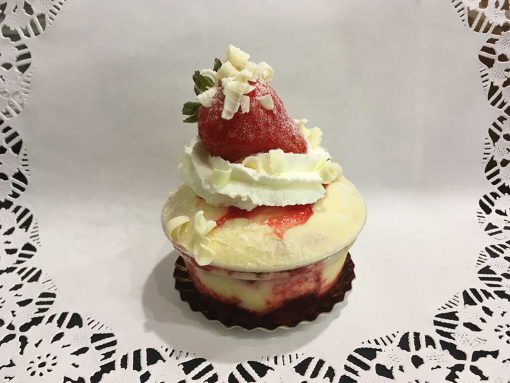 Red Velvet Cheese Cake - dessertsbygerard.com